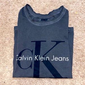 Calvin Kline t shirt